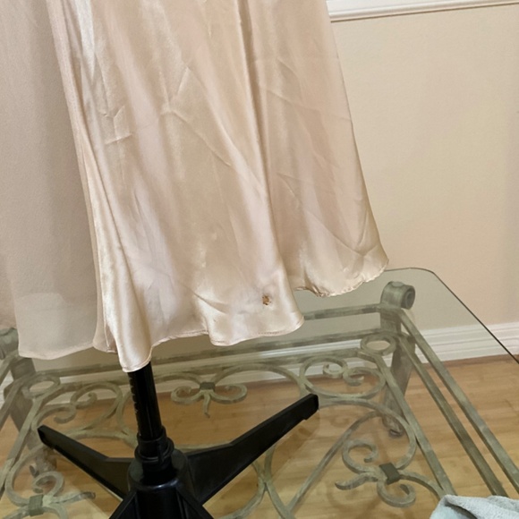 White House Black Market Golden silk halter dress. Size 2 - Picture 6 of 7